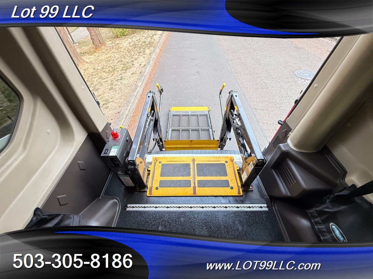 2015 Ford Transit 250 91k ** WHEELCHAIR VAN ** MID ROOF 8 Passenger - Photo 37 - Milwaukie, OR 97267