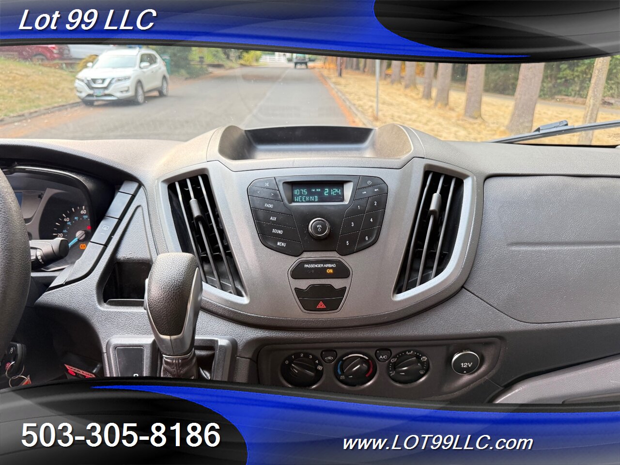 2015 Ford Transit 250 91k ** WHEELCHAIR VAN ** MID ROOF 8 Passenger - Photo 32 - Milwaukie, OR 97267