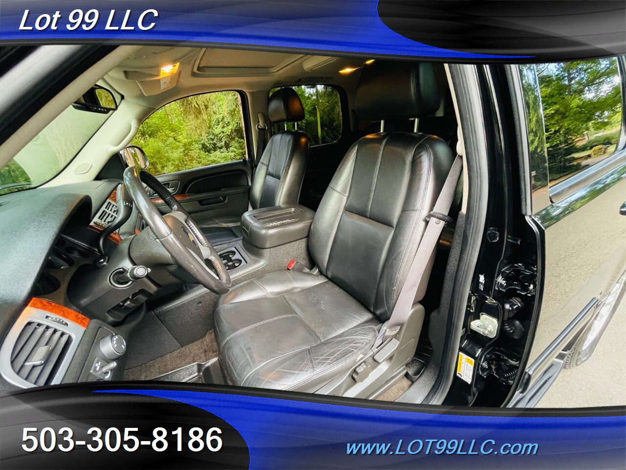 2011 Chevrolet Tahoe 3rd Row Leather DVD Navigation Moon Roof   - Photo 15 - Milwaukie, OR 97267