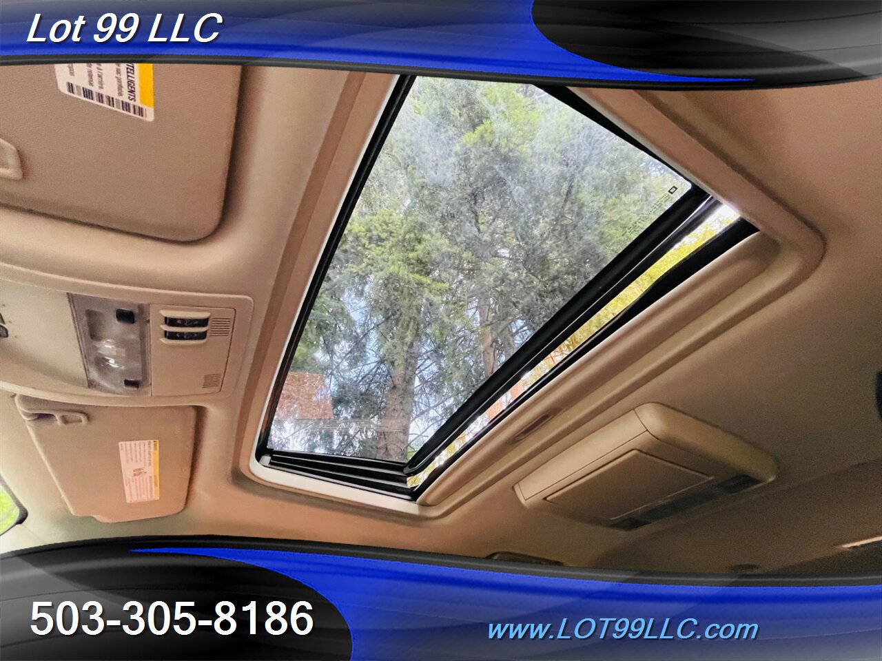 2011 Chevrolet Tahoe 3rd Row Leather DVD Navigation Moon Roof   - Photo 13 - Milwaukie, OR 97267