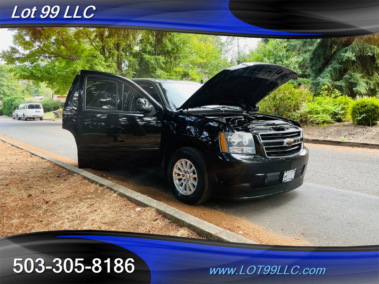 2011 Chevrolet Tahoe 3rd Row Leather DVD Navigation Moon Roof   - Photo 47 - Milwaukie, OR 97267