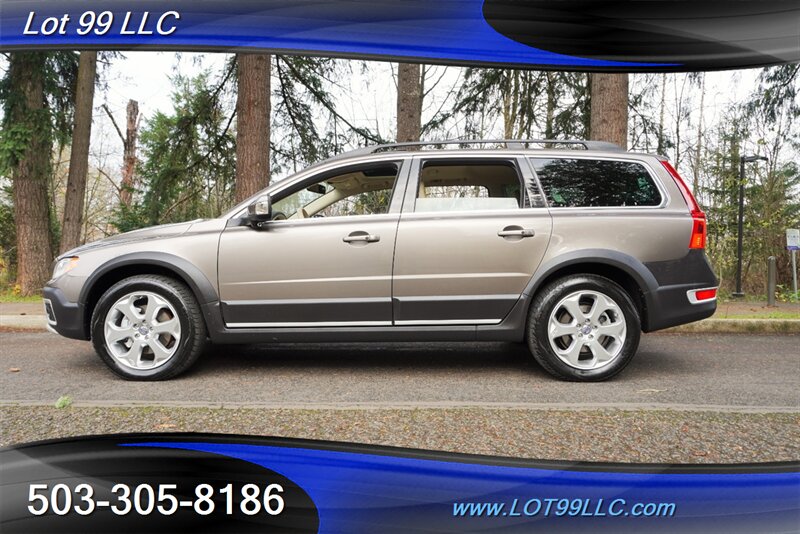 2010 Volvo XC70 T6's photo