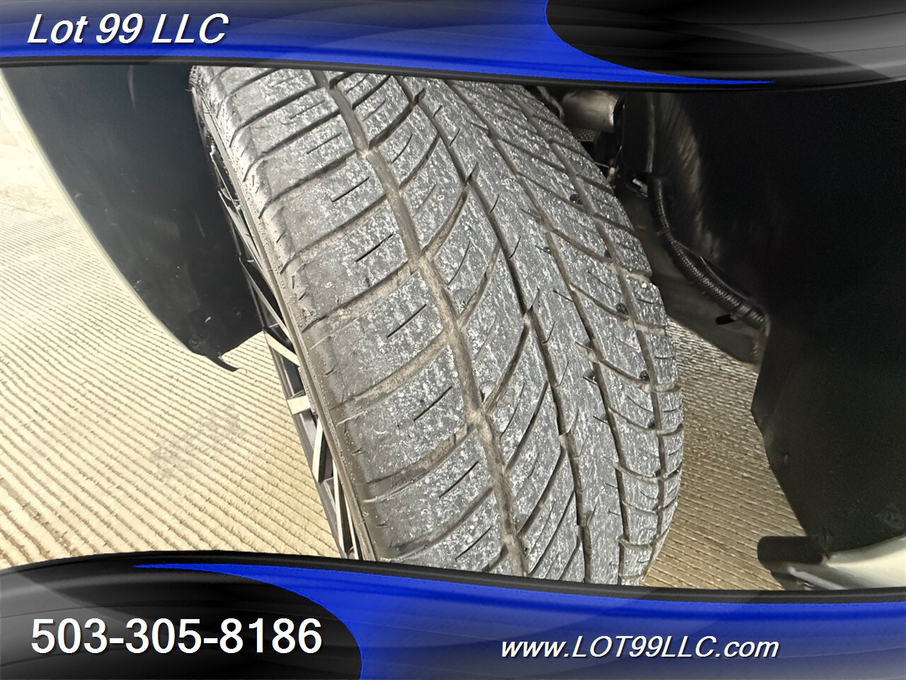 2012 GMC Yukon SLT (Tahoe) 4x4 Htd Leather 3rd Row 8 Pass DVD   - Photo 22 - Milwaukie, OR 97267