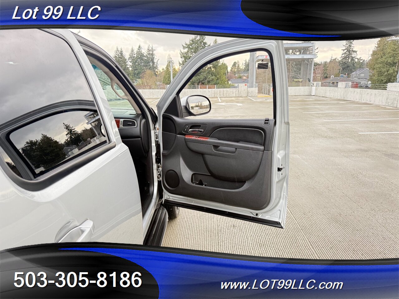 2012 GMC Yukon SLT (Tahoe) 4x4 Htd Leather 3rd Row 8 Pass DVD   - Photo 43 - Milwaukie, OR 97267