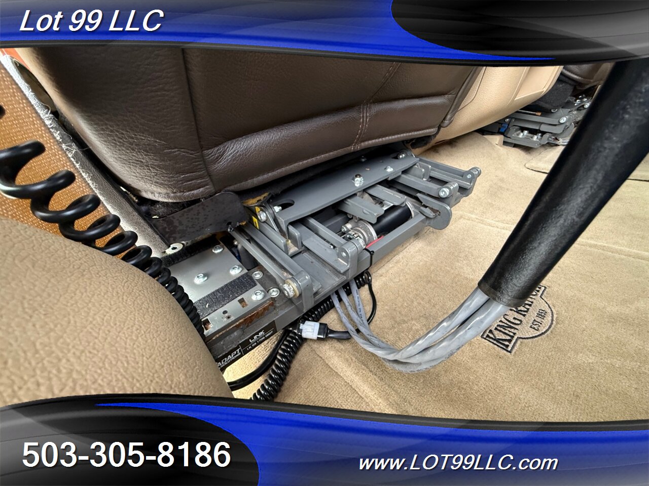 2015 Ford F-350 4x4 103k King Ranch FX4 Diesel 6.7L *WHEELCHAIR*  WHEELCHAIR LIFT and Accessibility Seats - Photo 59 - Milwaukie, OR 97267