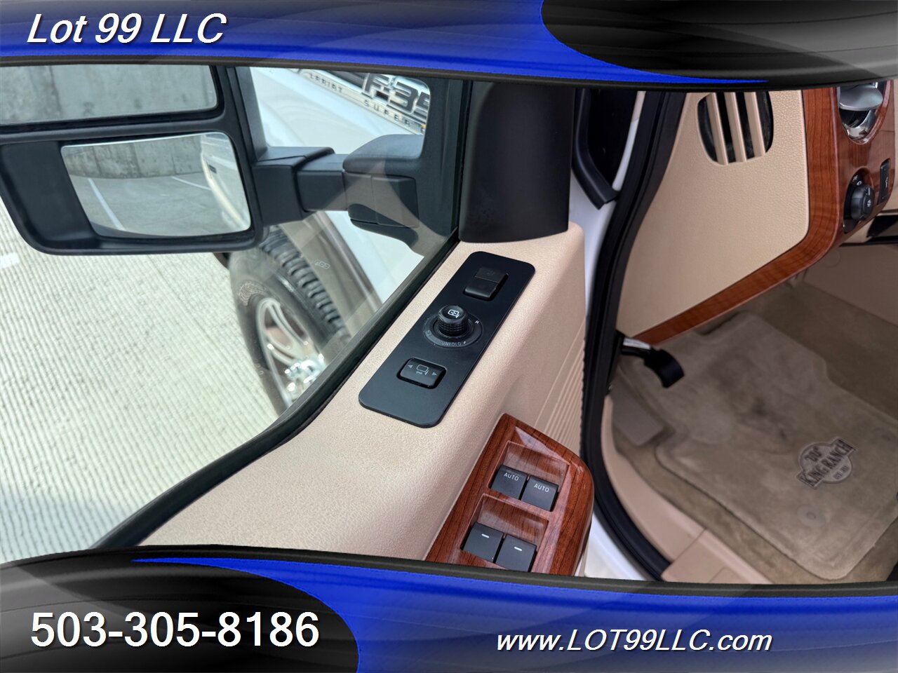 2015 Ford F-350 4x4 103k King Ranch FX4 Diesel 6.7L *WHEELCHAIR*  WHEELCHAIR LIFT and Accessibility Seats - Photo 38 - Milwaukie, OR 97267