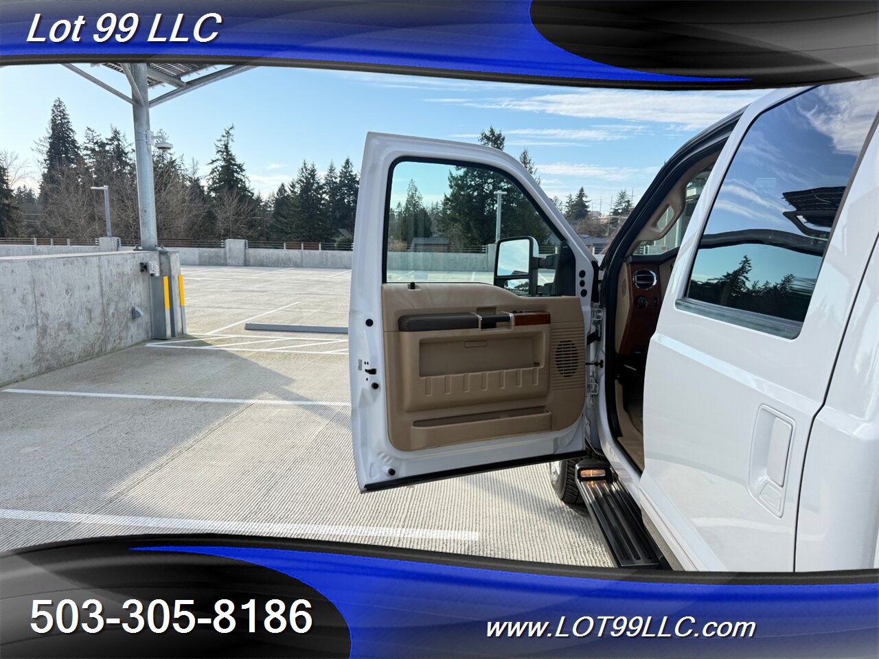 2015 Ford F-350 4x4 103k King Ranch FX4 Diesel 6.7L *WHEELCHAIR*  WHEELCHAIR LIFT and Accessibility Seats - Photo 35 - Milwaukie, OR 97267
