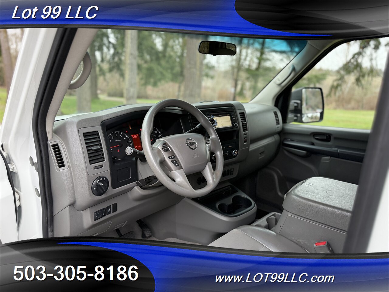 2016 Nissan NV 3500 HD SV V8 1-Owner  91k 12 Passenger Van Navi   - Photo 27 - Milwaukie, OR 97267