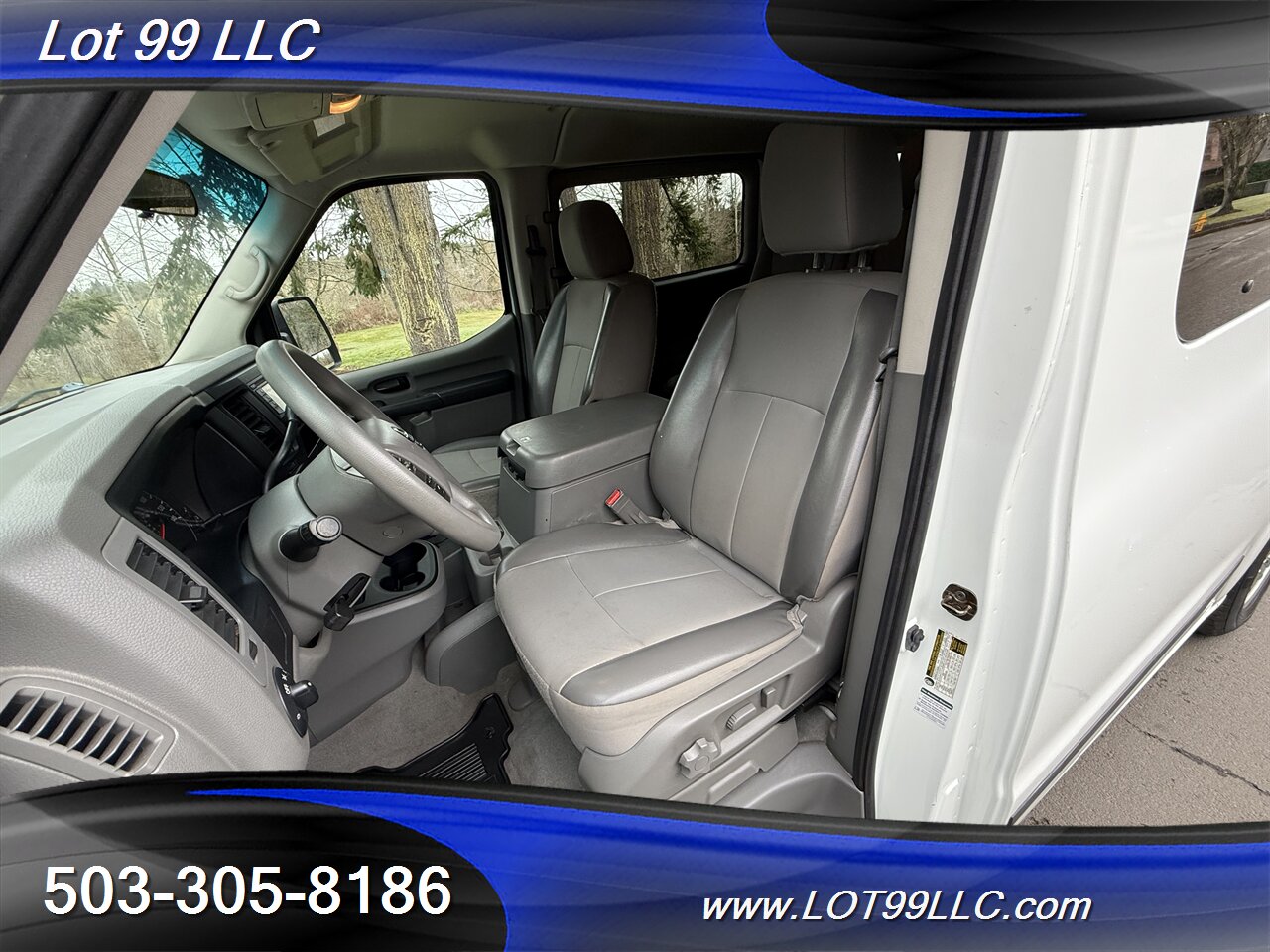 2016 Nissan NV 3500 HD SV V8 1-Owner  91k 12 Passenger Van Navi   - Photo 12 - Milwaukie, OR 97267