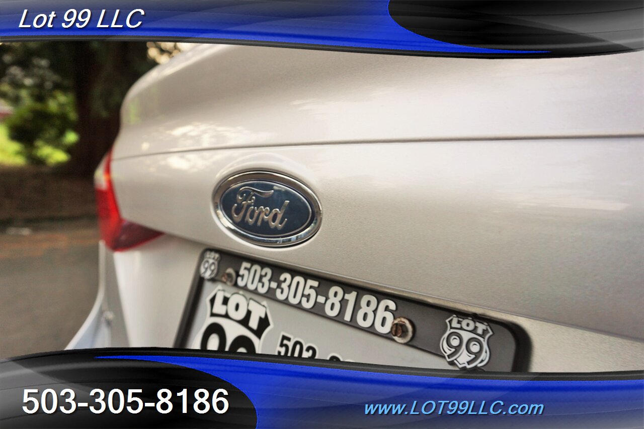 2015 Ford Fiesta SE Sedan Only 79K 1.6L Auto Newer Tires 2 OWNERS   - Photo 31 - Milwaukie, OR 97267