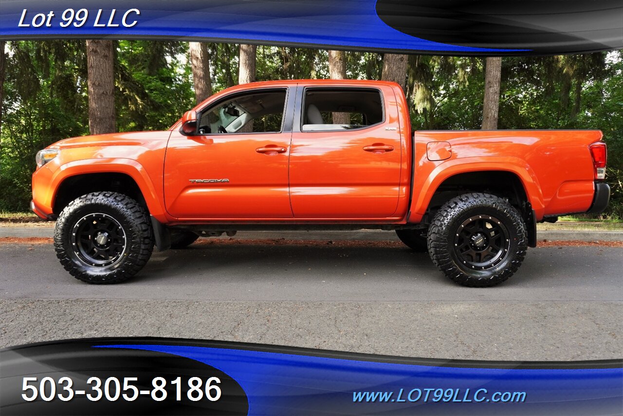 2017 Toyota Tacoma SR5 V6 4X4 109K V6 Automatic Heated Seats Black Wheels NEW TIRES 2 OWNERS - Photo 1 - Milwaukie, OR 97267