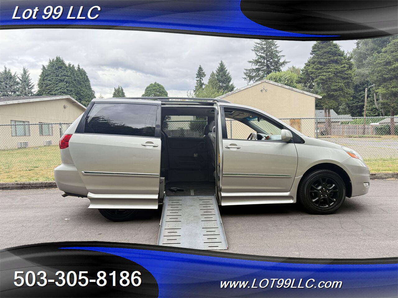2006 Toyota Sienna XLE Limited **Wheelchair Van** 111k Htd Leather - Photo 1 - Milwaukie, OR 97267