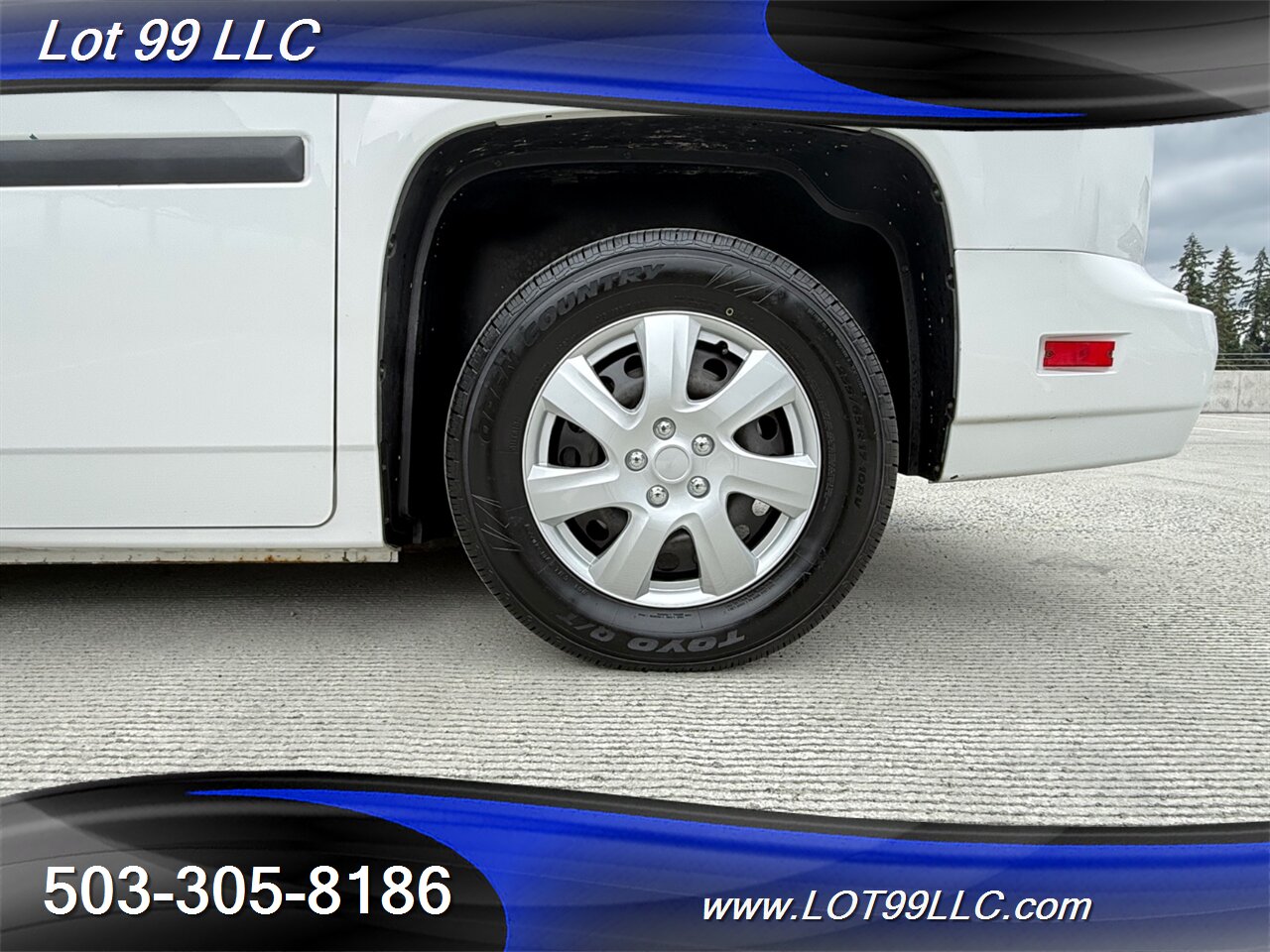 2012 Mobility Ventures MV-1 136k - 4.6L V8 - WHEELCHAIR VAN 6 Passenger Power Side Ramp - Photo 25 - Milwaukie, OR 97267