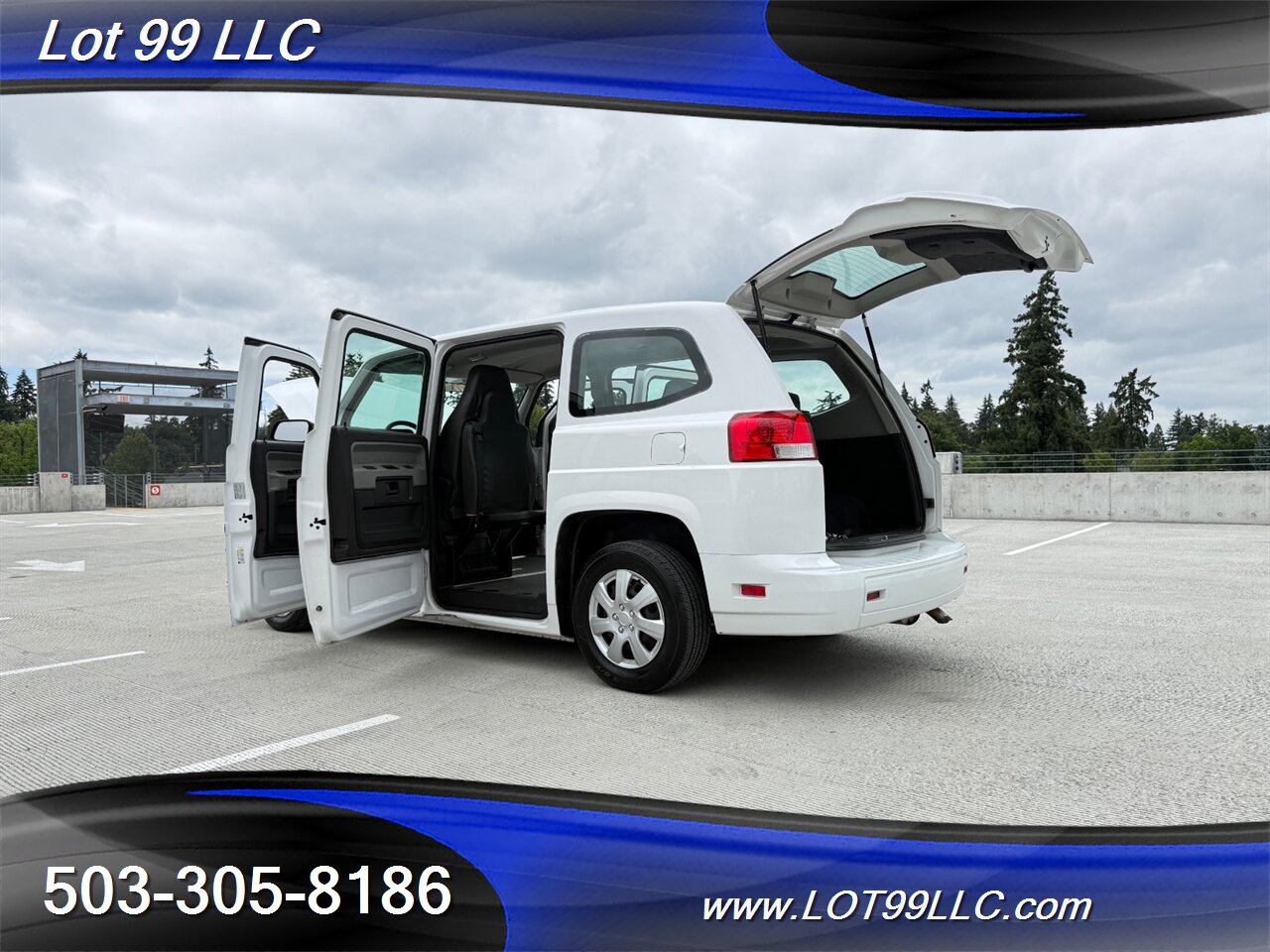 2012 Mobility Ventures MV-1 136k - 4.6L V8 - WHEELCHAIR VAN 6 Passenger Power Side Ramp - Photo 38 - Milwaukie, OR 97267