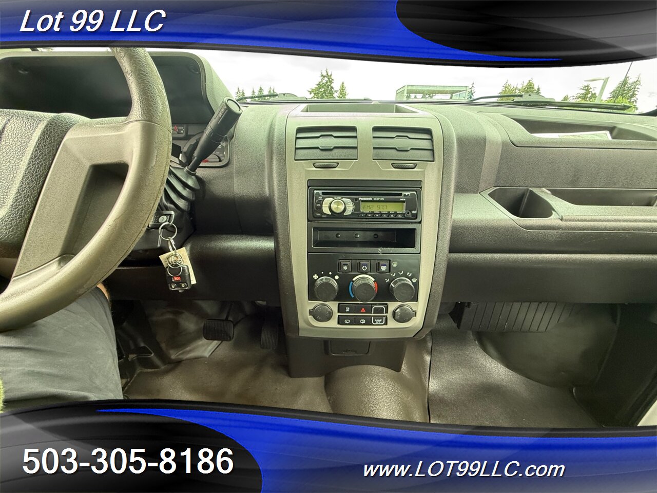 2012 Mobility Ventures MV-1 136k - 4.6L V8 - WHEELCHAIR VAN 6 Passenger Power Side Ramp - Photo 27 - Milwaukie, OR 97267