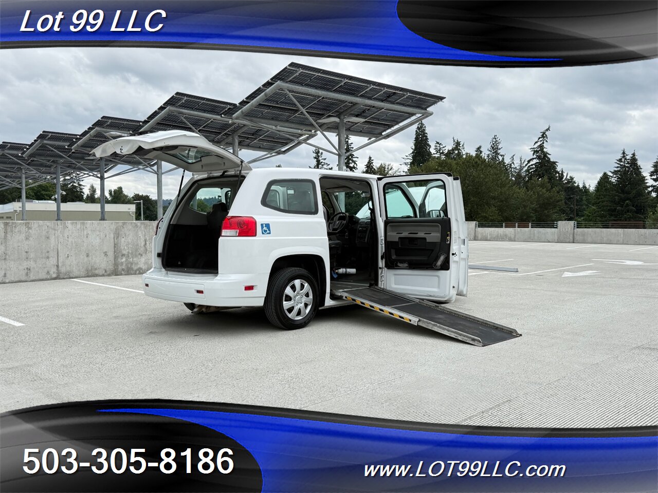 2012 Mobility Ventures MV-1 136k - 4.6L V8 - WHEELCHAIR VAN 6 Passenger Power Side Ramp - Photo 36 - Milwaukie, OR 97267