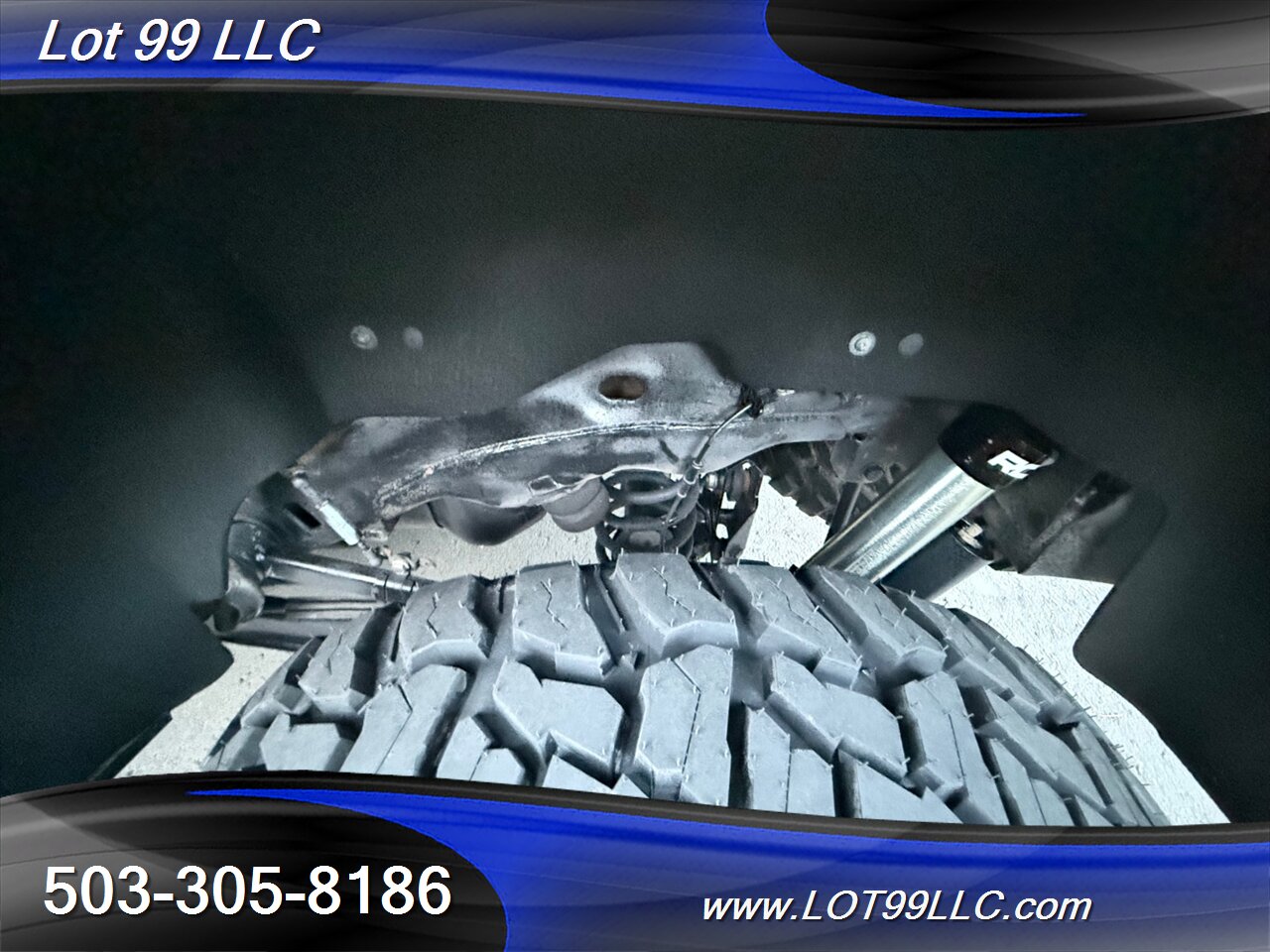 2016 Chevrolet Suburban LT 4x4 99k Lifted Leather New 35 " Tires - Photo 87 - Milwaukie, OR 97267