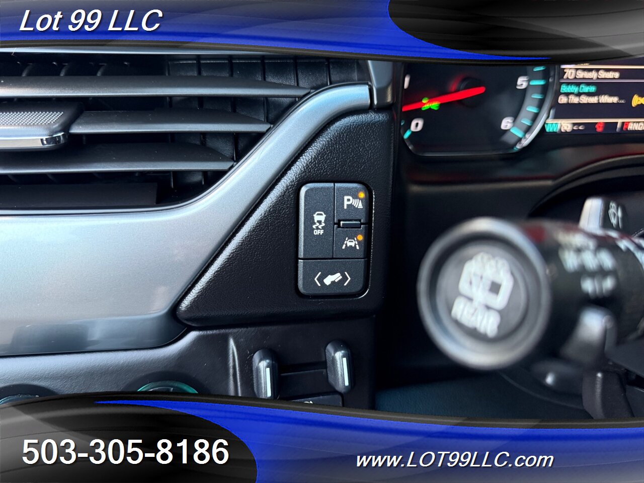 2016 Chevrolet Suburban LT 4x4 99k Lifted Leather New 35 " Tires - Photo 19 - Milwaukie, OR 97267