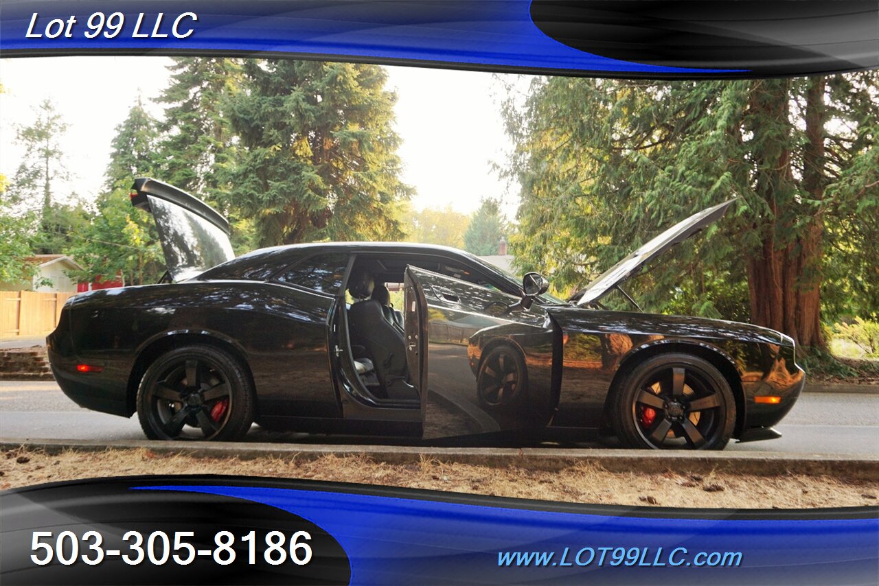 2008 Dodge Challenger SRT8 HEMI V8 ONLY 6.1L Auto Heated Leather Moon - Photo 32 - Milwaukie, OR 97267