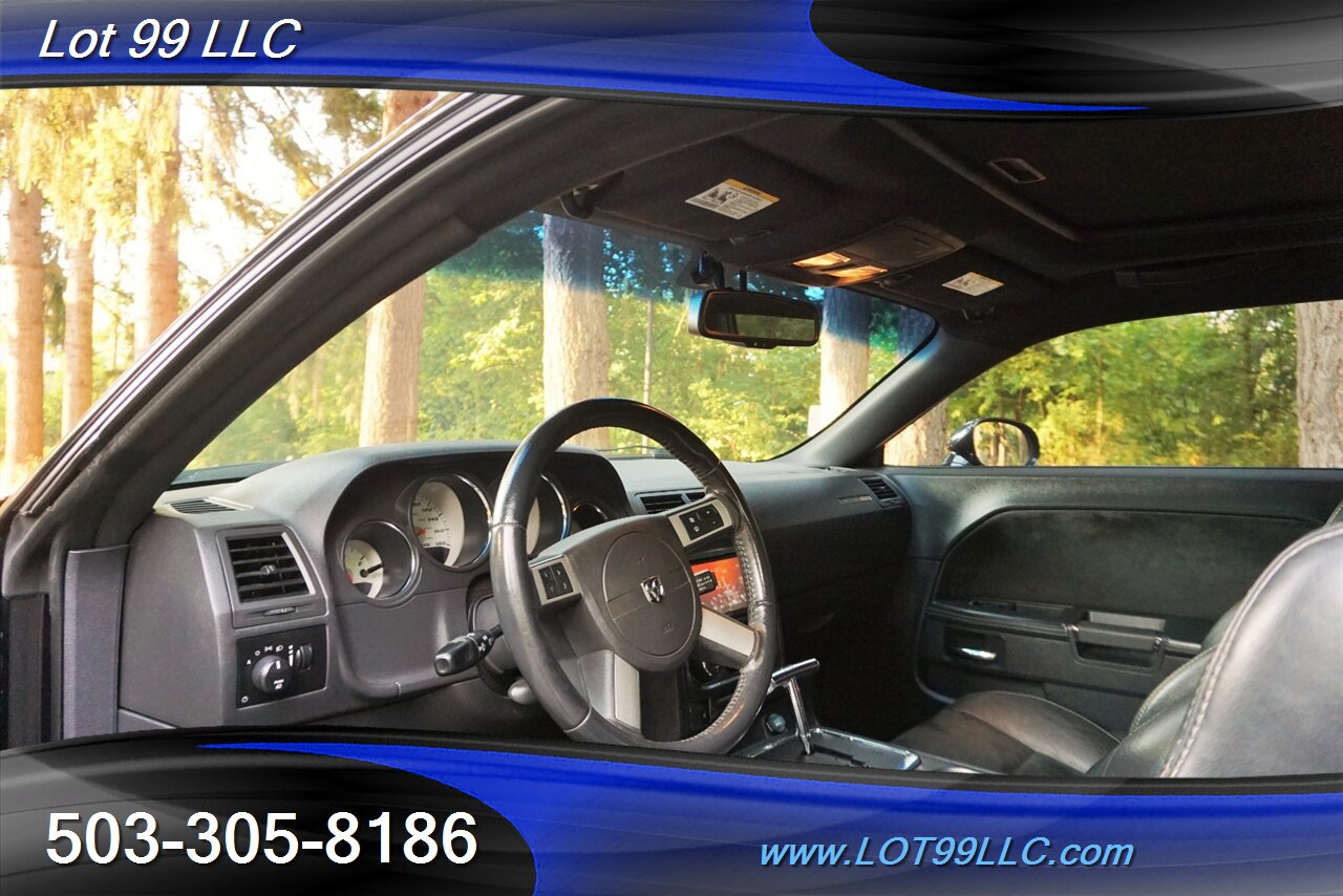 2008 Dodge Challenger SRT8 HEMI V8 ONLY 6.1L Auto Heated Leather Moon - Photo 16 - Milwaukie, OR 97267