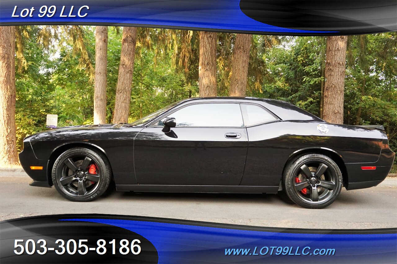 2008 Dodge Challenger SRT8 HEMI V8 ONLY 6.1L Auto Heated Leather Moon - Photo 1 - Milwaukie, OR 97267