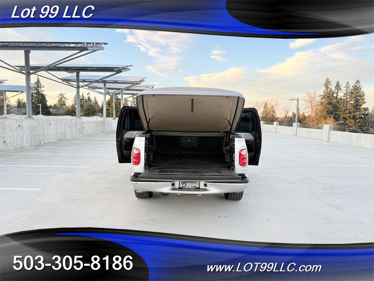 2003 Ford F-150 Harley-Davidson 5.4L Supercharged V8 380hp 450ft.  Super Crew Tonneau Cover - Photo 27 - Milwaukie, OR 97267