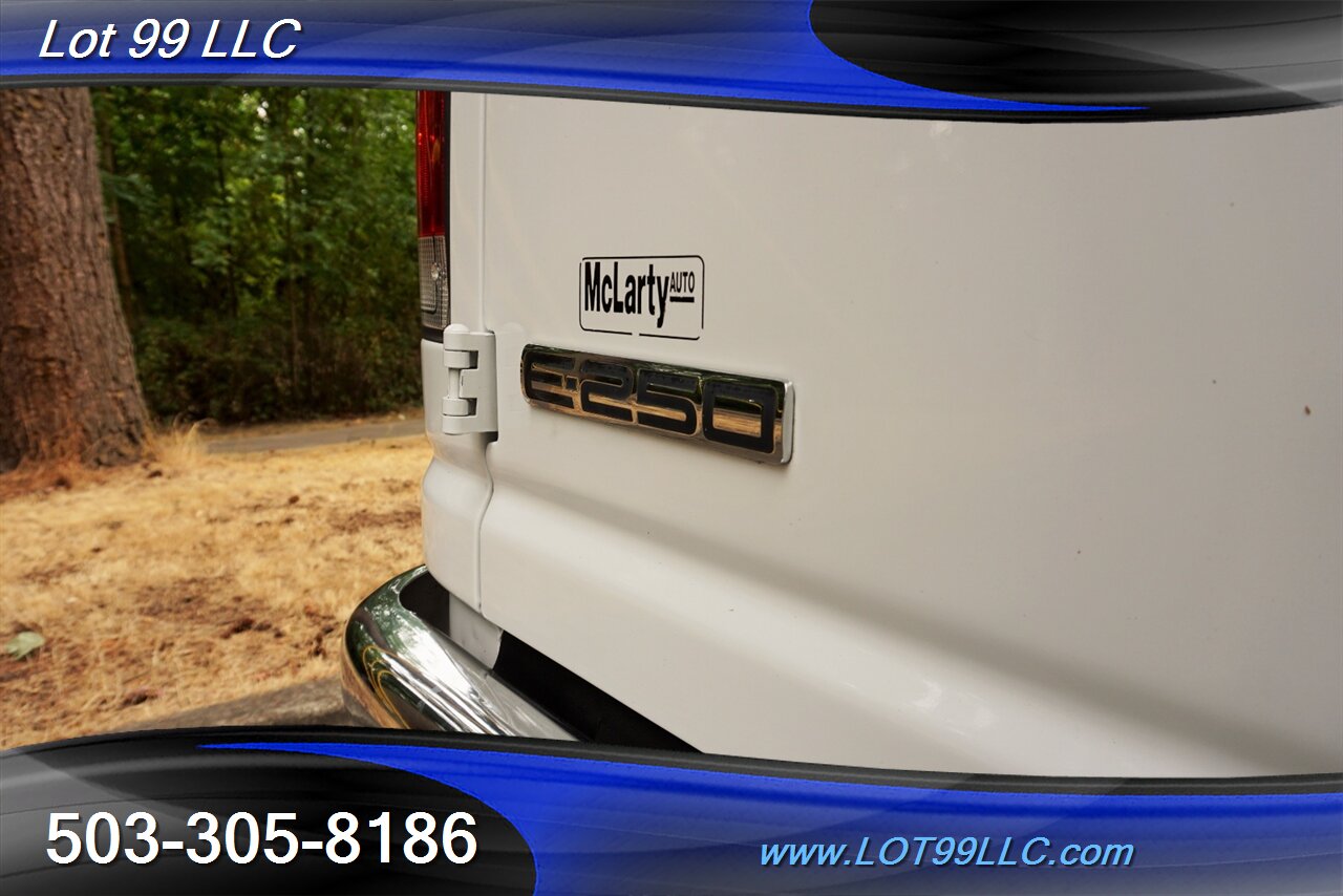 2006 Ford E-Series Chassis E350 Econoline 66K WheelChair HIGH ROOF Power Ramp - Photo 32 - Milwaukie, OR 97267
