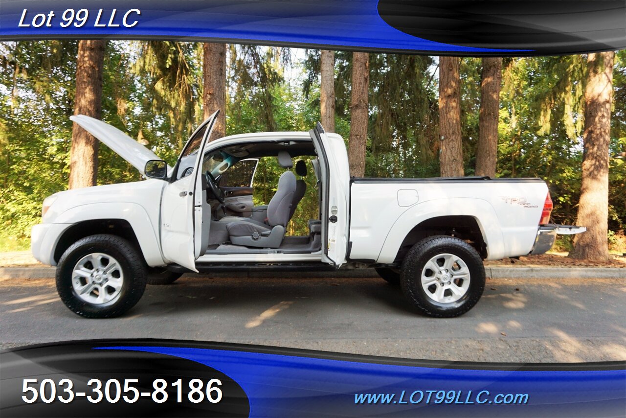 2008 Toyota Tacoma TRD photo 25