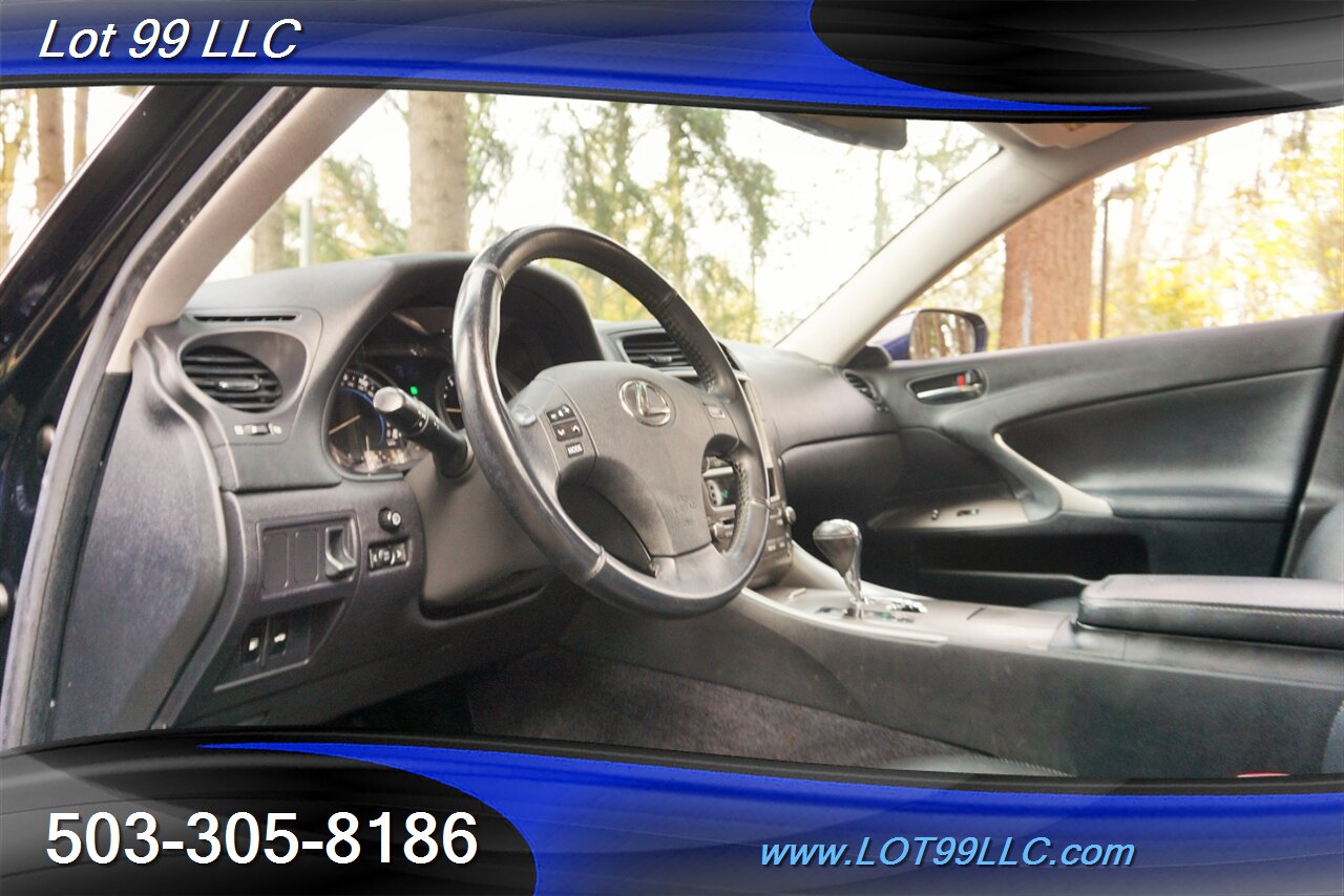 2009 Lexus IS 250 Sedan Only 110k Heated Leather Seats Moon Roof   - Photo 12 - Milwaukie, OR 97267