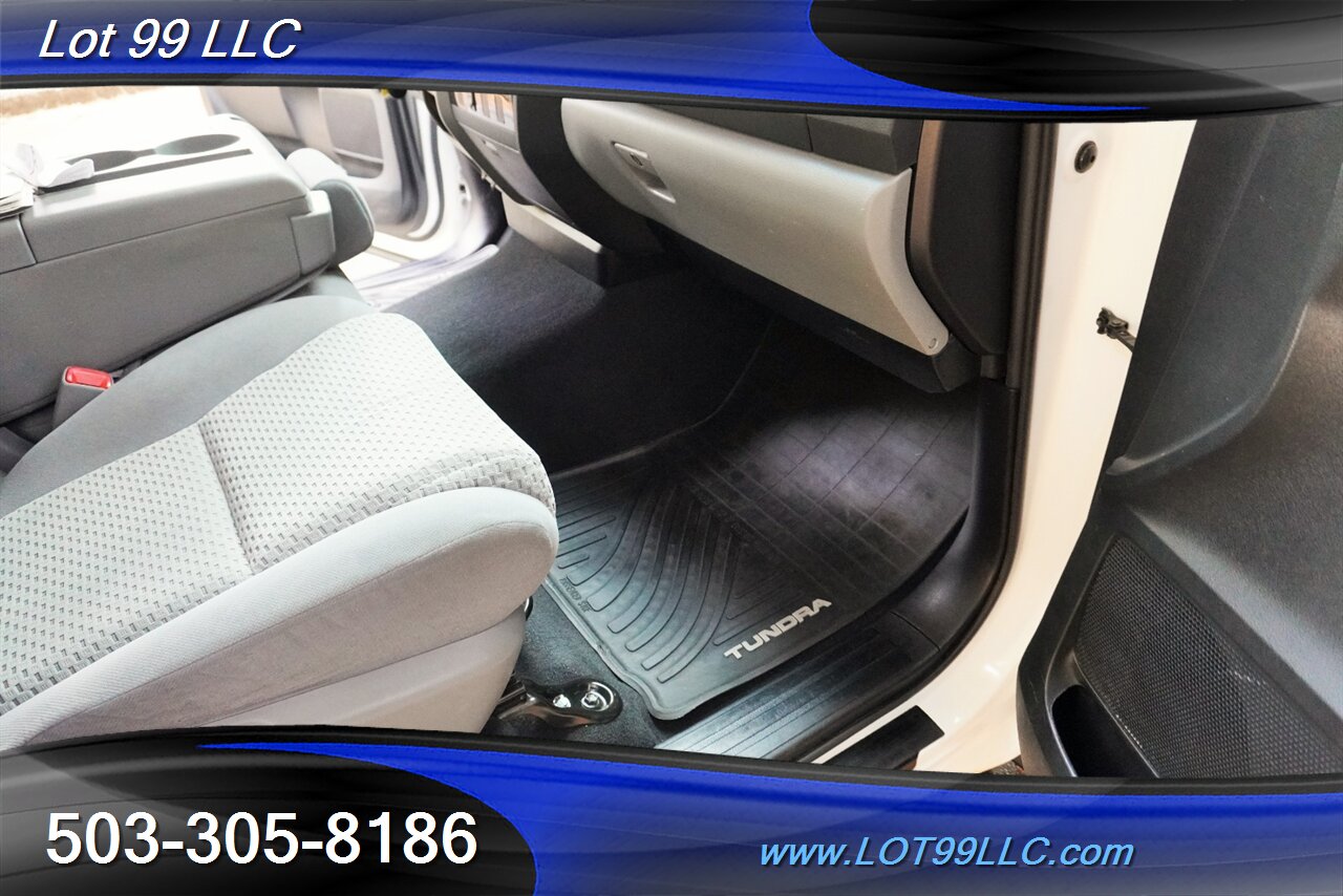 2012 Toyota Tundra Grade 4x4 V8 4.6L Auto CREWMAX Short Bed 2 OWNERS   - Photo 35 - Milwaukie, OR 97267