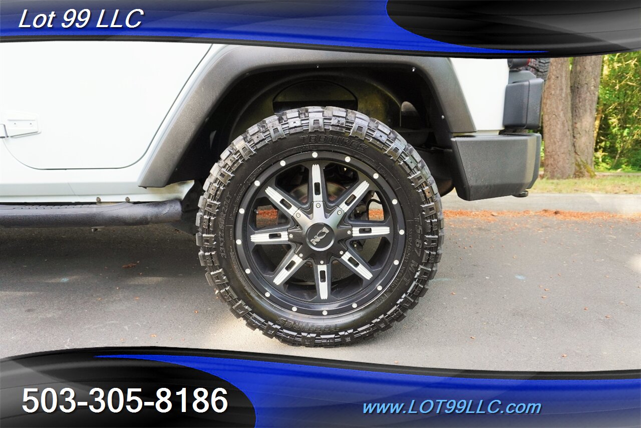2015 Jeep Wrangler Sport 4x4 V6 3.6L Auto Hard Top PREMIUM WHEELS  LIKE NEW TIRES - Photo 4 - Milwaukie, OR 97267