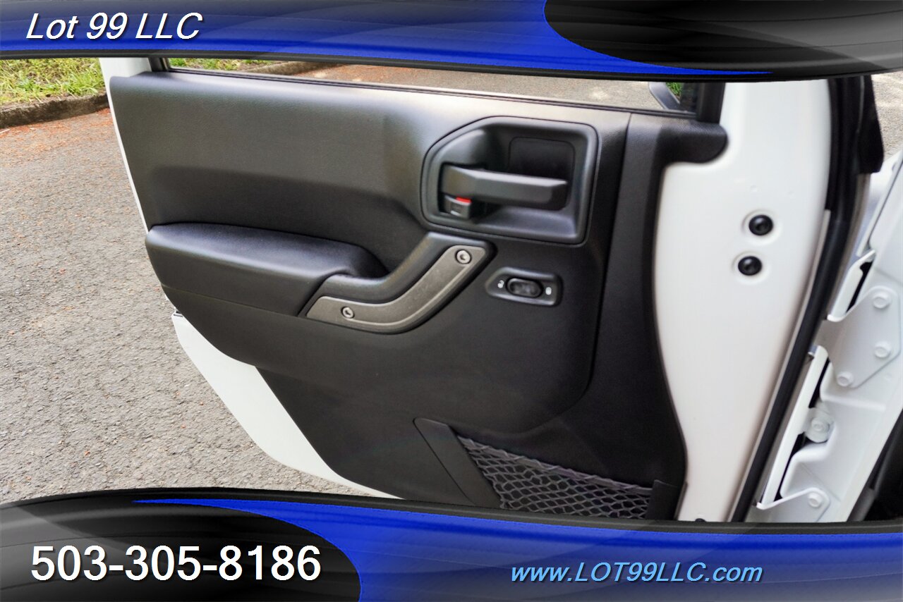 2015 Jeep Wrangler Sport 4x4 V6 3.6L Auto Hard Top PREMIUM WHEELS  LIKE NEW TIRES - Photo 30 - Milwaukie, OR 97267