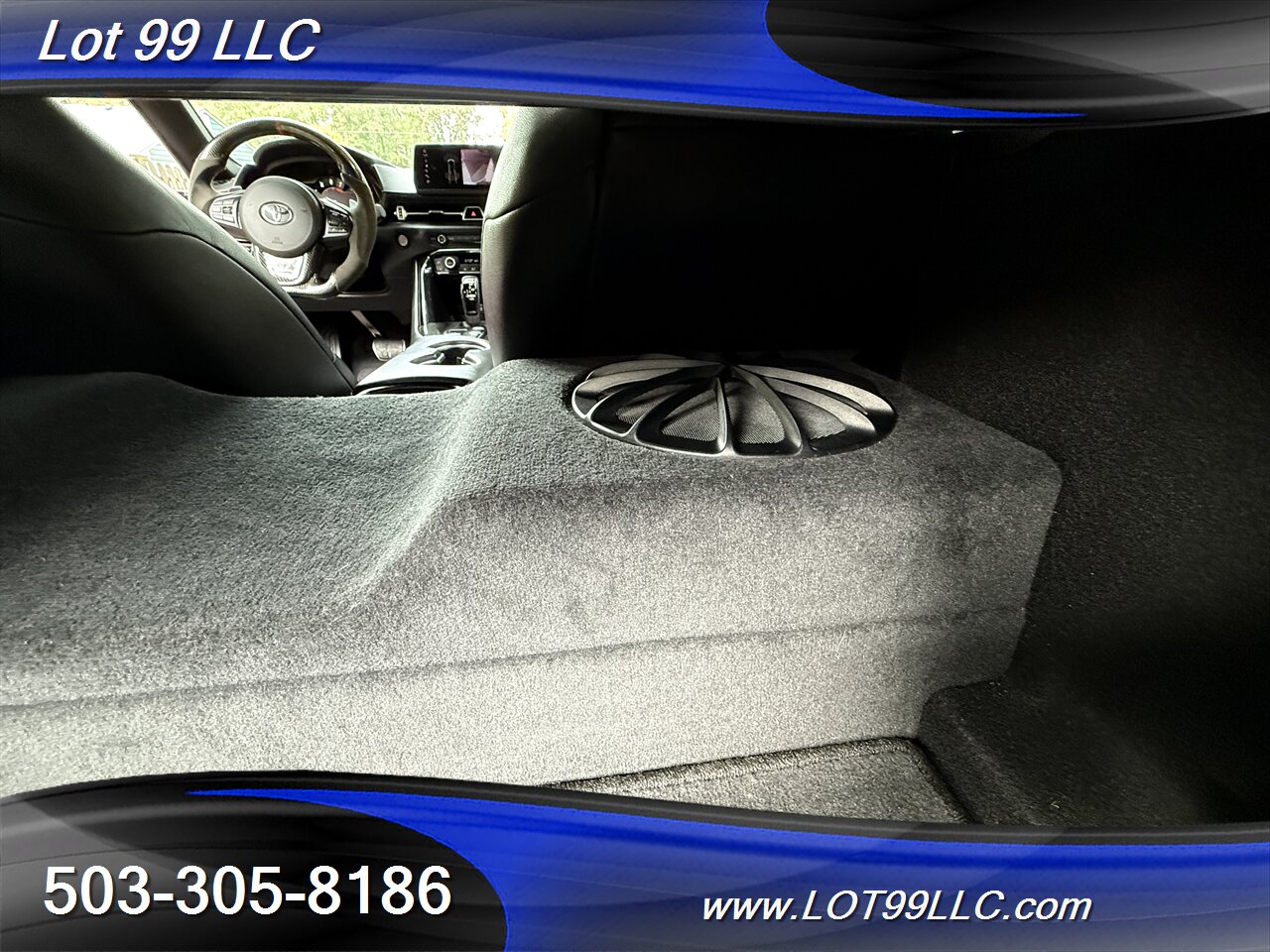 2020 Toyota Supra GR Launch Edition Carbon Fiber BodyKit ecutek Tune HKS Exhaust Carbon Hood-Steering Wheel - Photo 71 - Milwaukie, OR 97267