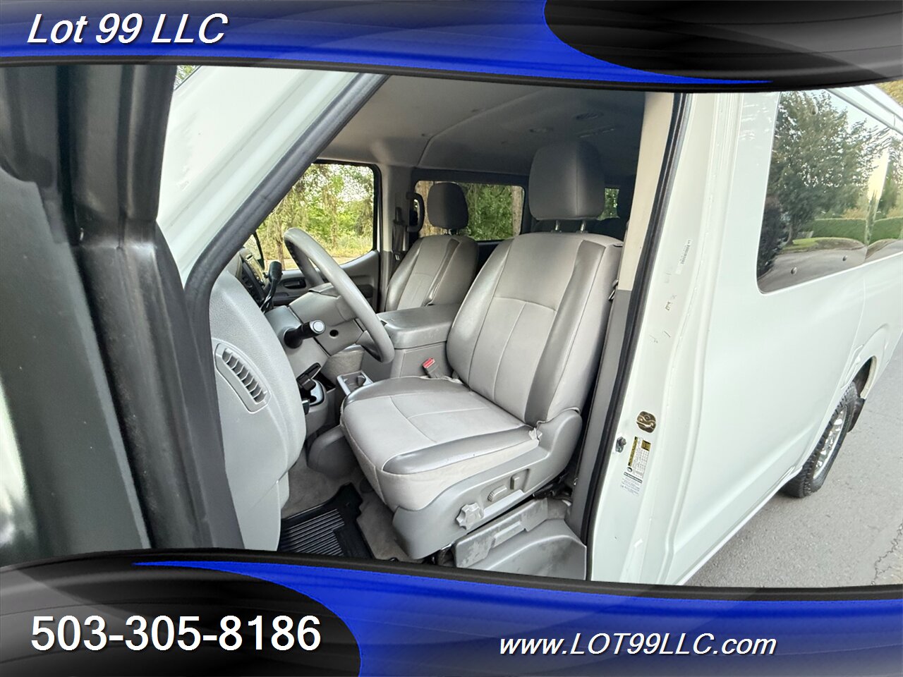 2018 Nissan NV 3500 HD SV ** 12 PASSENGER VAN ** 140k   - Photo 12 - Milwaukie, OR 97267