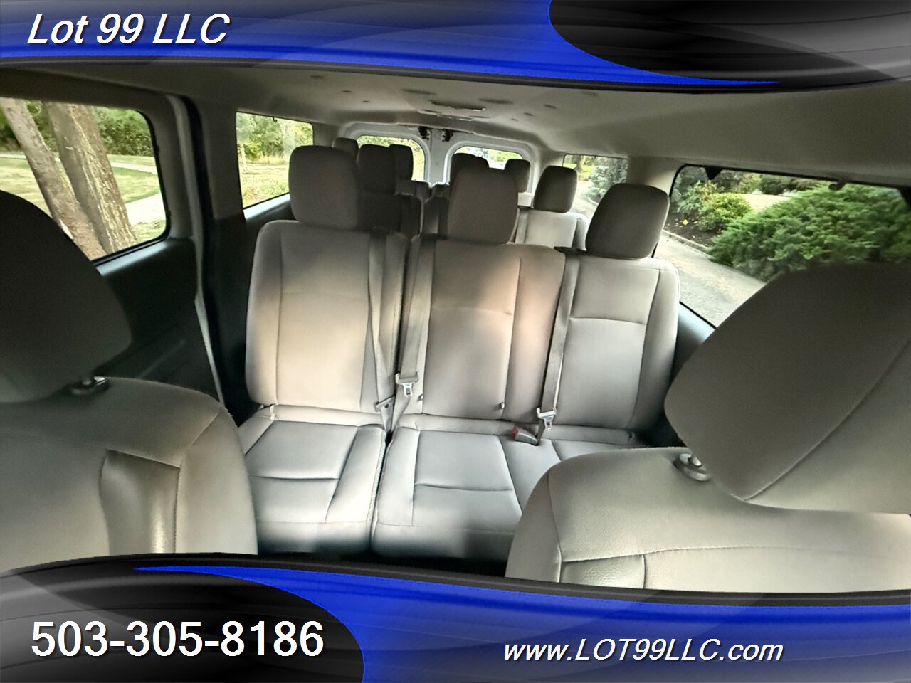 2018 Nissan NV 3500 HD SV ** 12 PASSENGER VAN ** 140k   - Photo 2 - Milwaukie, OR 97267