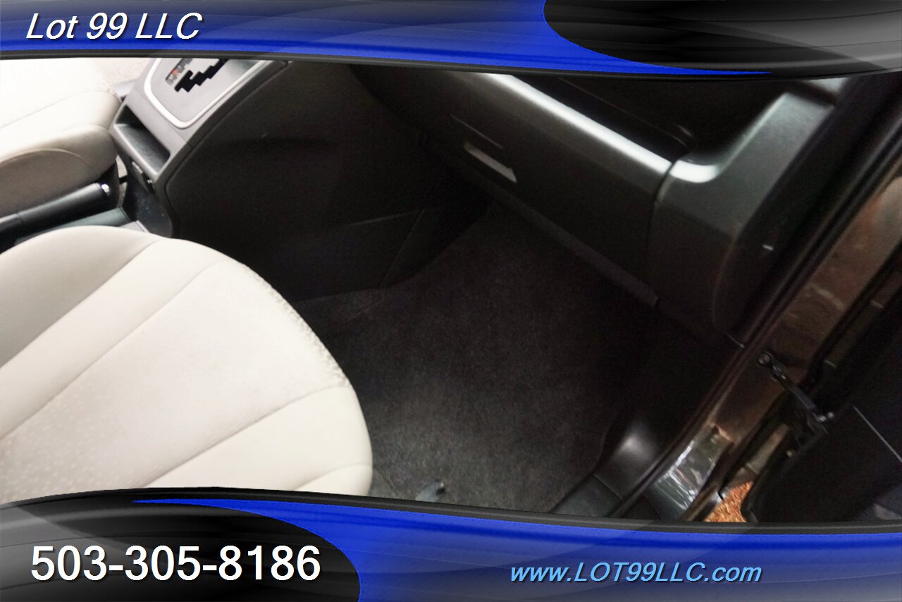 2012 Mazda Mazda5 GS Mini Van Only 53K Low   - Photo 34 - Milwaukie, OR 97267