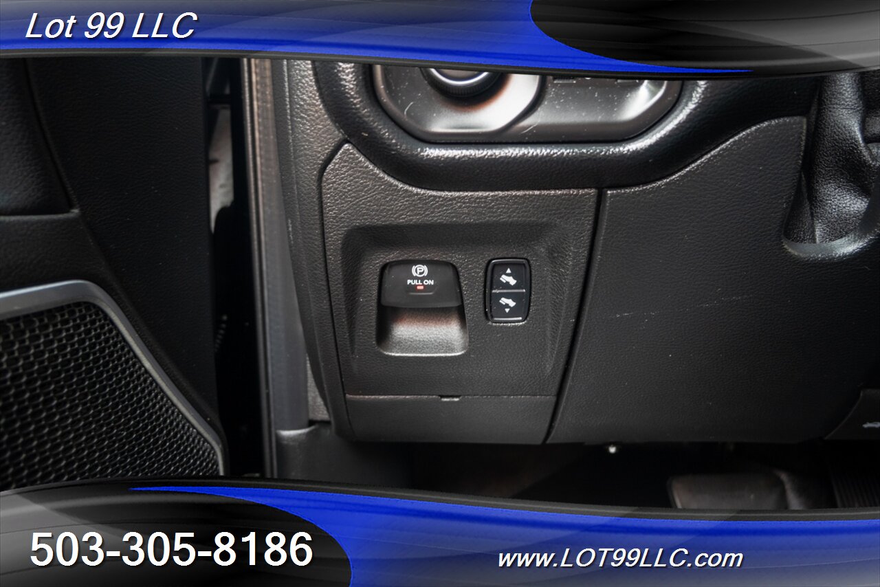 2020 RAM 1500 Laramie Crew Cab 4X4 HEMI 5.7L V8  Sport Appearance Package Htd-CLD Leather - Photo 49 - Milwaukie, OR 97267