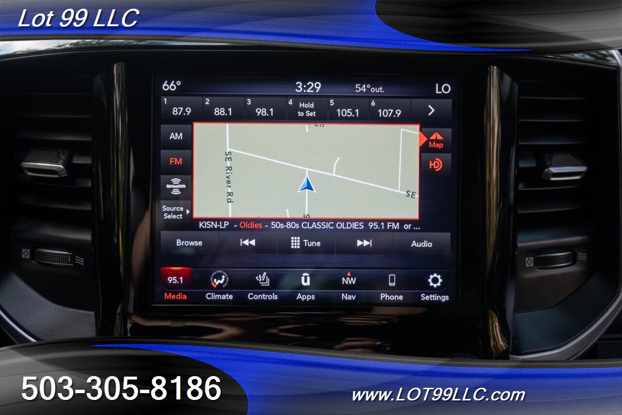 2020 RAM 1500 Laramie Crew Cab 4X4 HEMI 5.7L V8  Sport Appearance Package Htd-CLD Leather - Photo 13 - Milwaukie, OR 97267