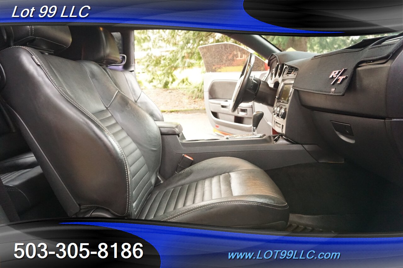 2013 Dodge Challenger R/T V8 HEMI Auto Heated Leather Pano Moon GPS 20S   - Photo 16 - Milwaukie, OR 97267