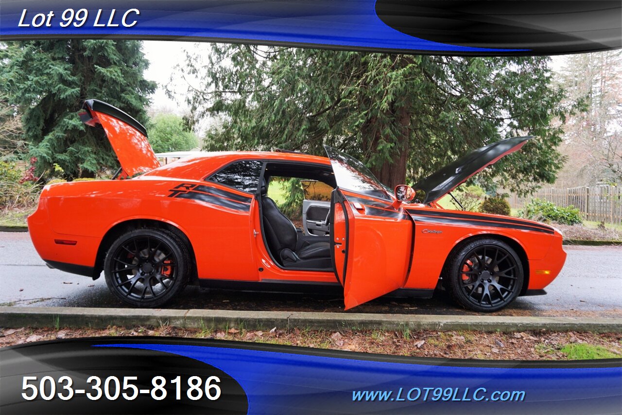 2013 Dodge Challenger R/T V8 HEMI Auto Heated Leather Pano Moon GPS 20S   - Photo 28 - Milwaukie, OR 97267