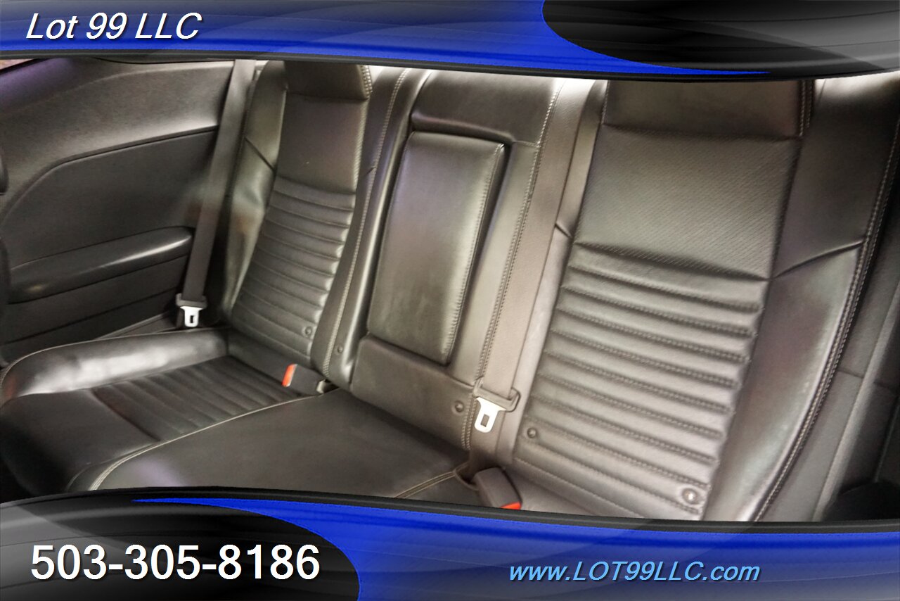 2013 Dodge Challenger R/T V8 HEMI Auto Heated Leather Pano Moon GPS 20S   - Photo 13 - Milwaukie, OR 97267