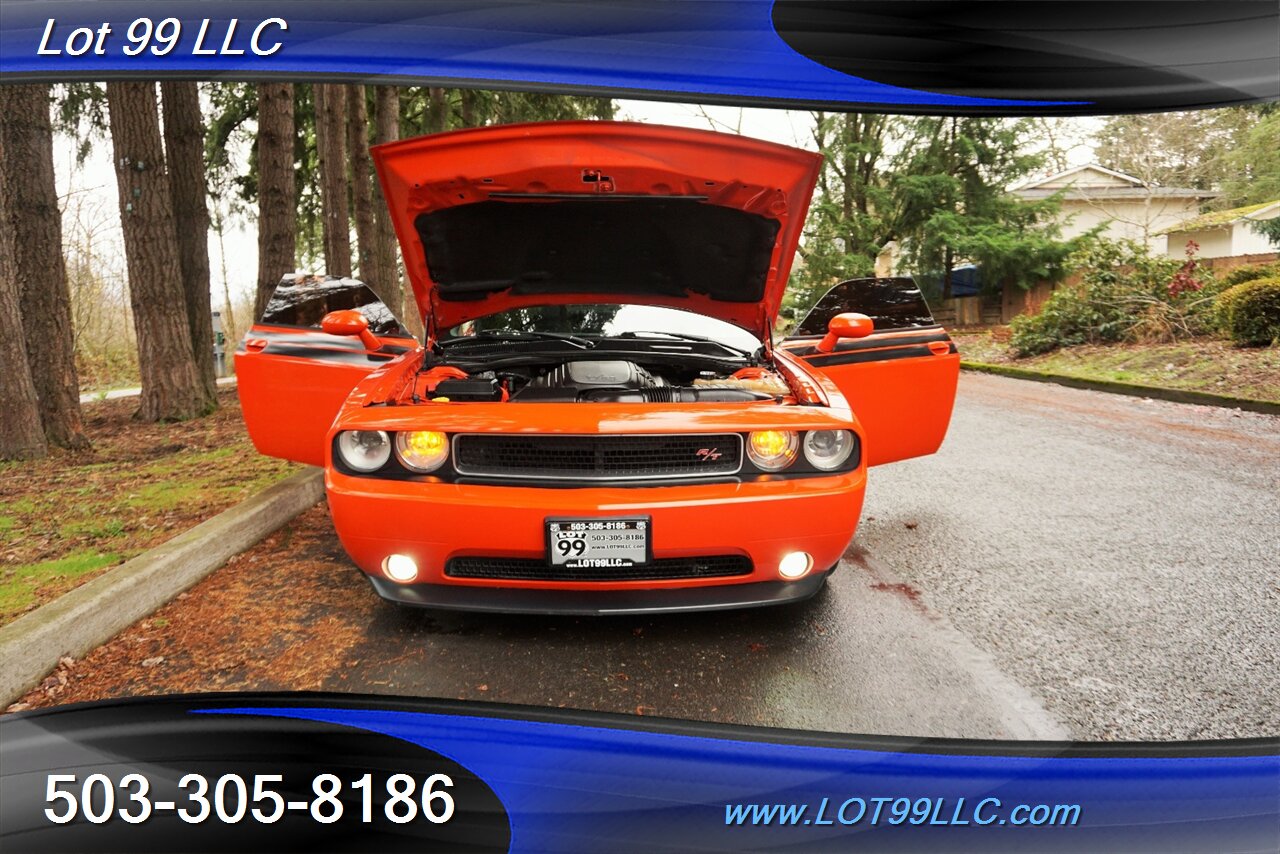 2013 Dodge Challenger R/T V8 HEMI Auto Heated Leather Pano Moon GPS 20S   - Photo 26 - Milwaukie, OR 97267