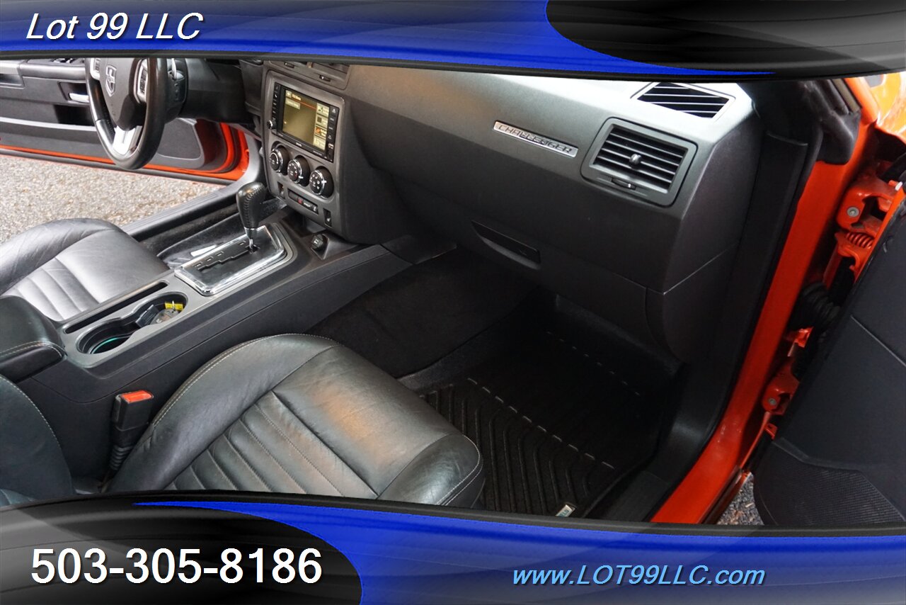 2013 Dodge Challenger R/T V8 HEMI Auto Heated Leather Pano Moon GPS 20S   - Photo 23 - Milwaukie, OR 97267