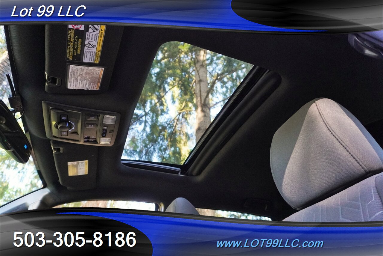 2017 Toyota Tacoma TRD Off-Road 4x4 V6 3.5L Auto Heated Seats GPS  Lifted BLACK Wheels Newer Tires 1 OWNER - Photo 3 - Milwaukie, OR 97267