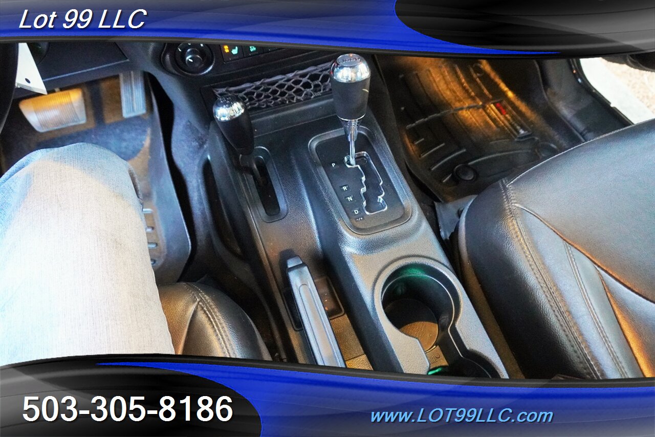 2017 Jeep Wrangler Sahara 4X4 V6 3.6L Auto Heated Leather Seats HARD  TOP Bumper Fuel Wheels NEW 37X12.5 17 OFF ROAD TIRES - Photo 27 - Milwaukie, OR 97267