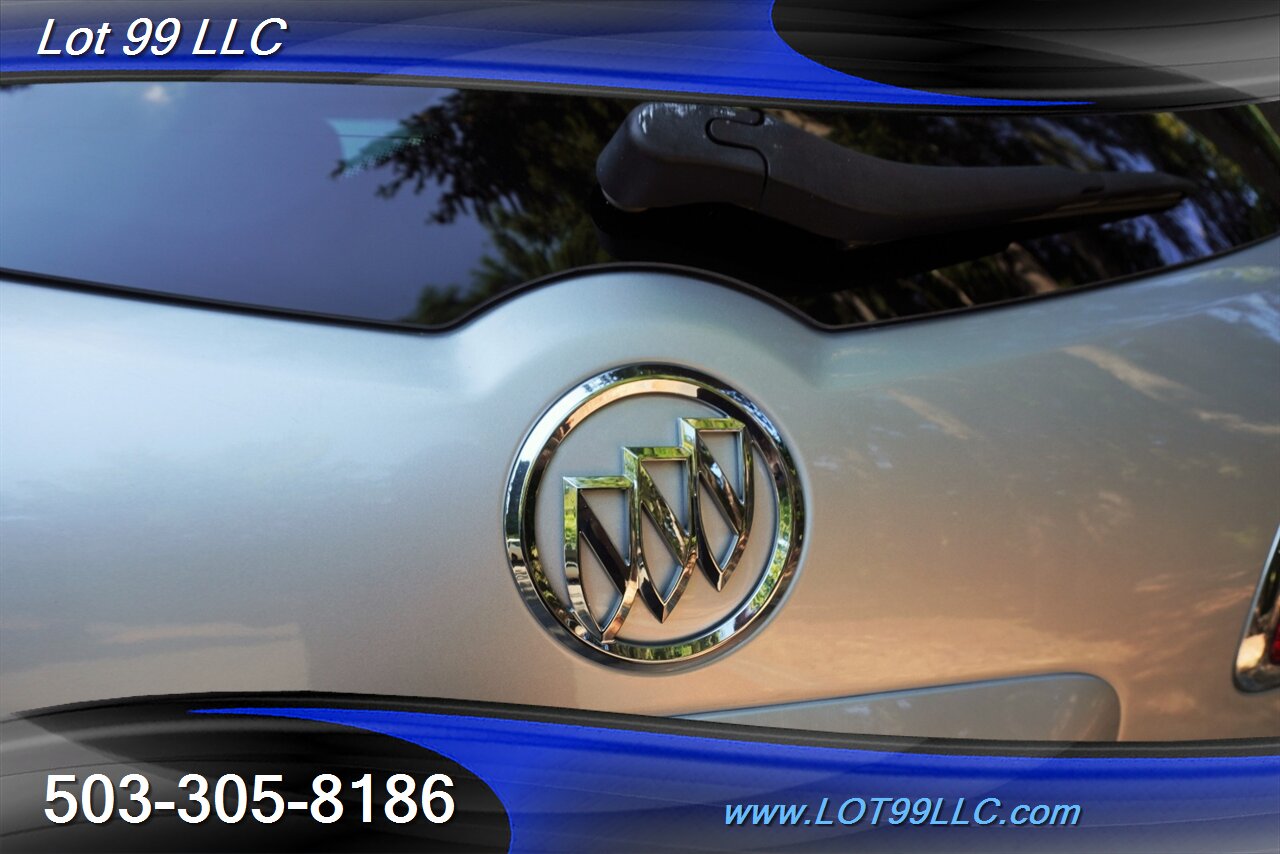 2017 Buick Enclave Premium AWD 118k V6 3.5L Auto GPS HEATED Leather  Seats 3 ROW Chrome Wheels Newer Tires 1 OWNER - Photo 33 - Milwaukie, OR 97267