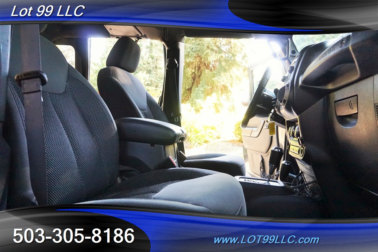 2016 Jeep Wrangler Unlimited Sport 4X4 V6 Auto LIFTED NEW TIRES WINCH - Photo 18 - Milwaukie, OR 97267