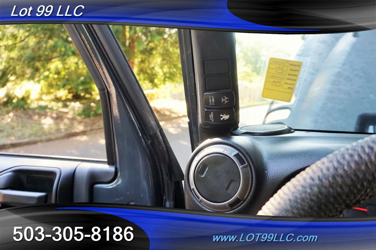2016 Jeep Wrangler Unlimited Sport 4X4 V6 Auto LIFTED NEW TIRES WINCH - Photo 26 - Milwaukie, OR 97267