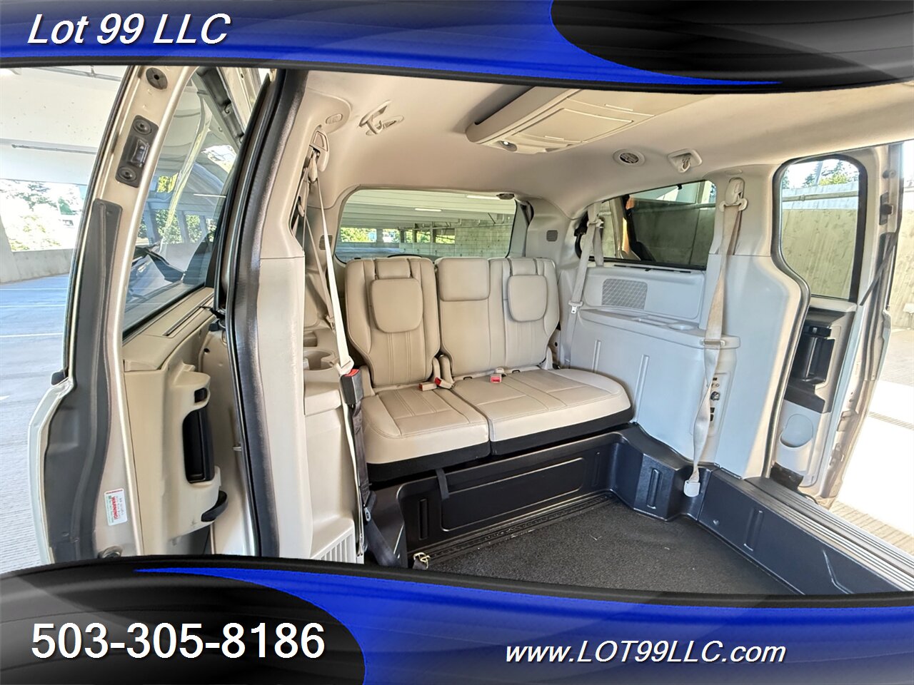 2013 Chrysler Town & Country Touring 128k BraunAbility WHEELCHAIR VAN Side Ramp DVD Navi Camera Power Doors - Photo 47 - Milwaukie, OR 97267