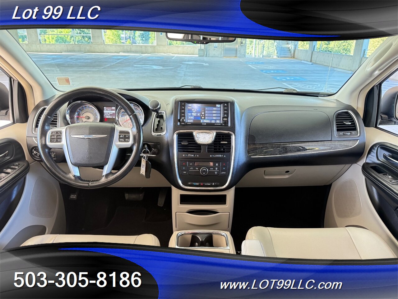 2013 Chrysler Town & Country Touring 128k BraunAbility WHEELCHAIR VAN Side Ramp DVD Navi Camera Power Doors - Photo 18 - Milwaukie, OR 97267